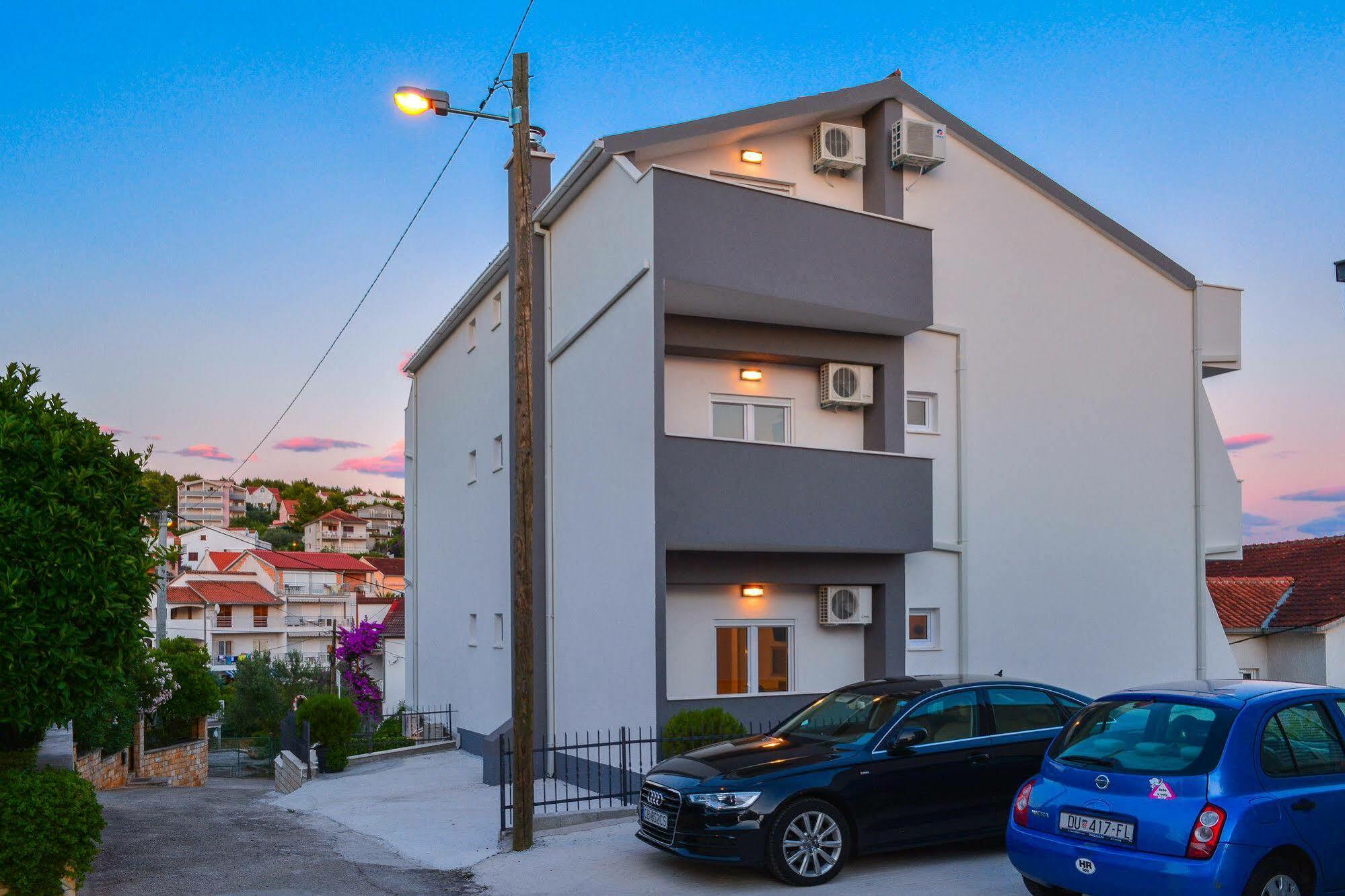 Luxury Apartments Villa Tea 特罗吉尔 外观 照片