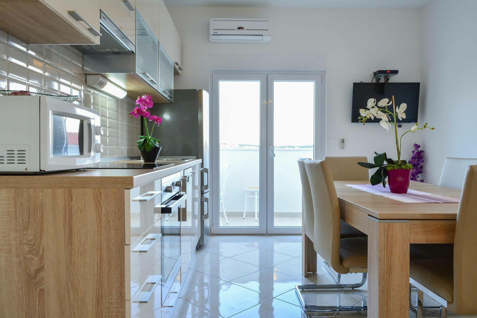 Luxury Apartments Villa Tea 特罗吉尔 外观 照片